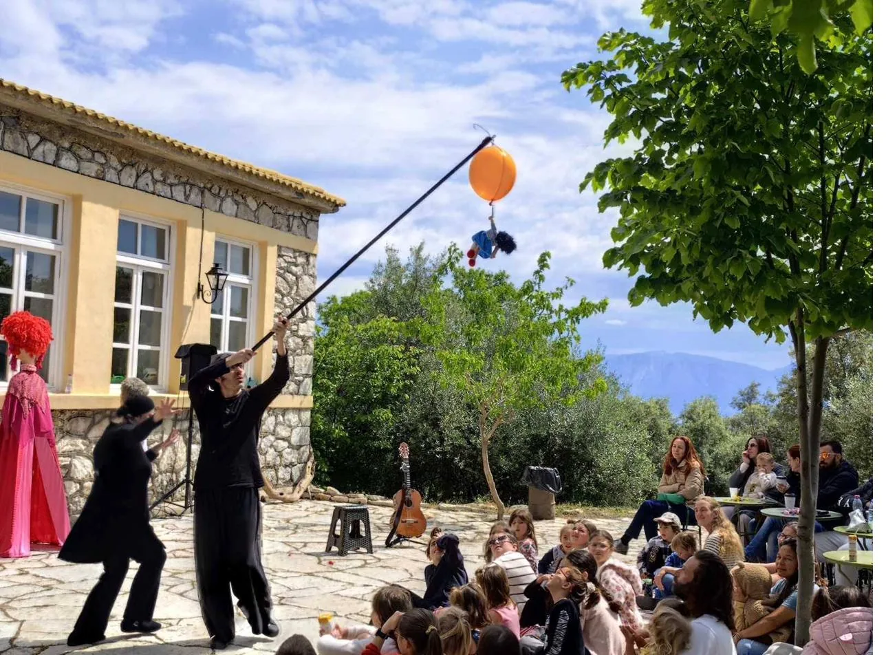 Impression from the REDICOLO puppet theatre performances at the school in Neochori (4)